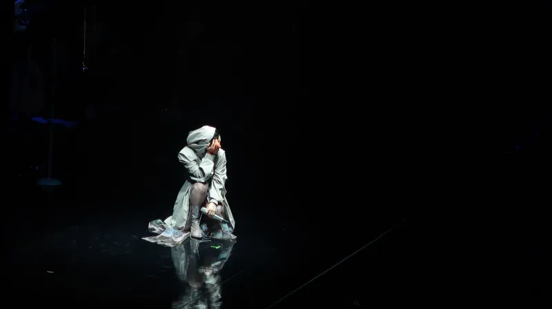 Why the Most Unforgettable Performers Always Lead with the Truth